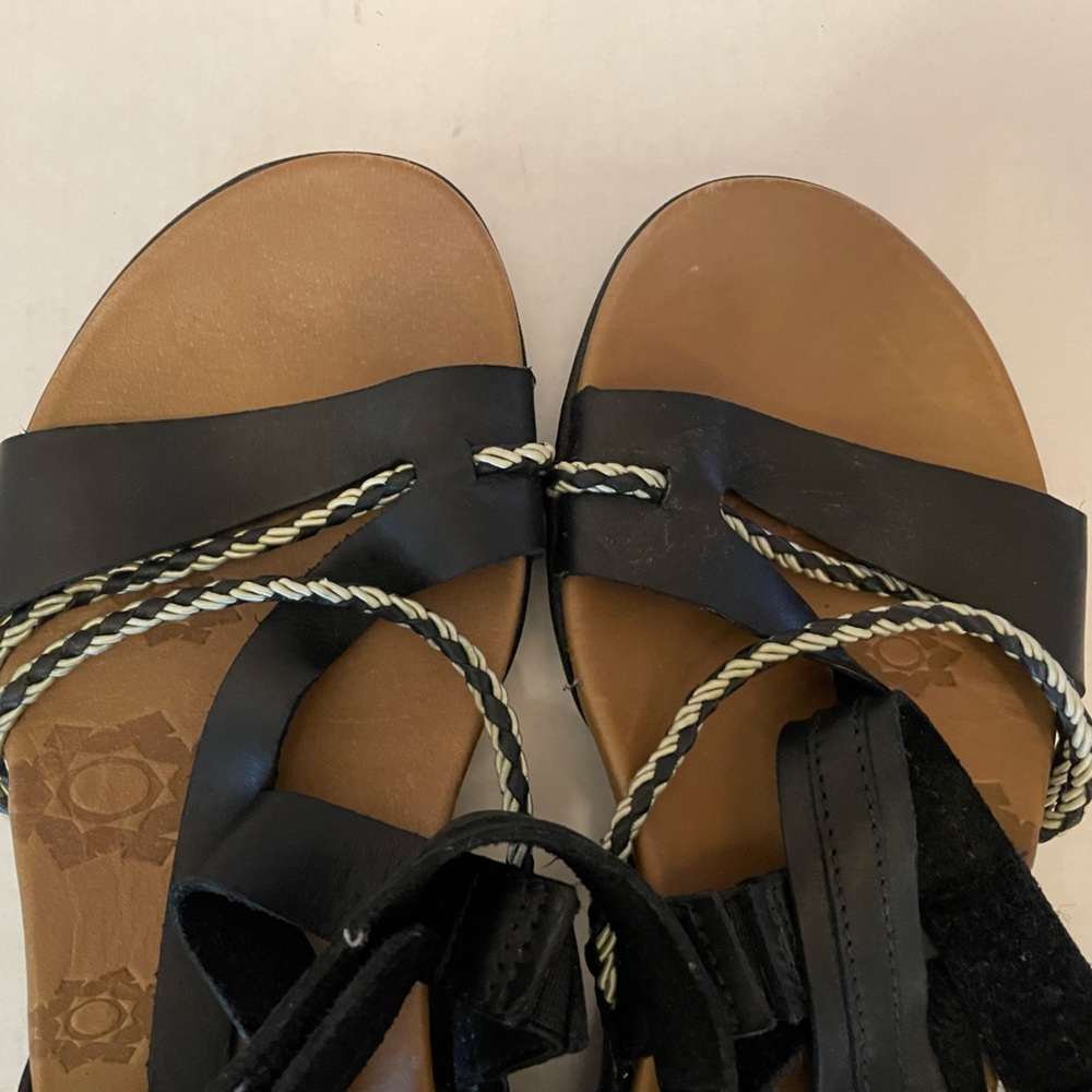 Merrell Black Henna Leather Hiking Sandal - Picture 6 of 6